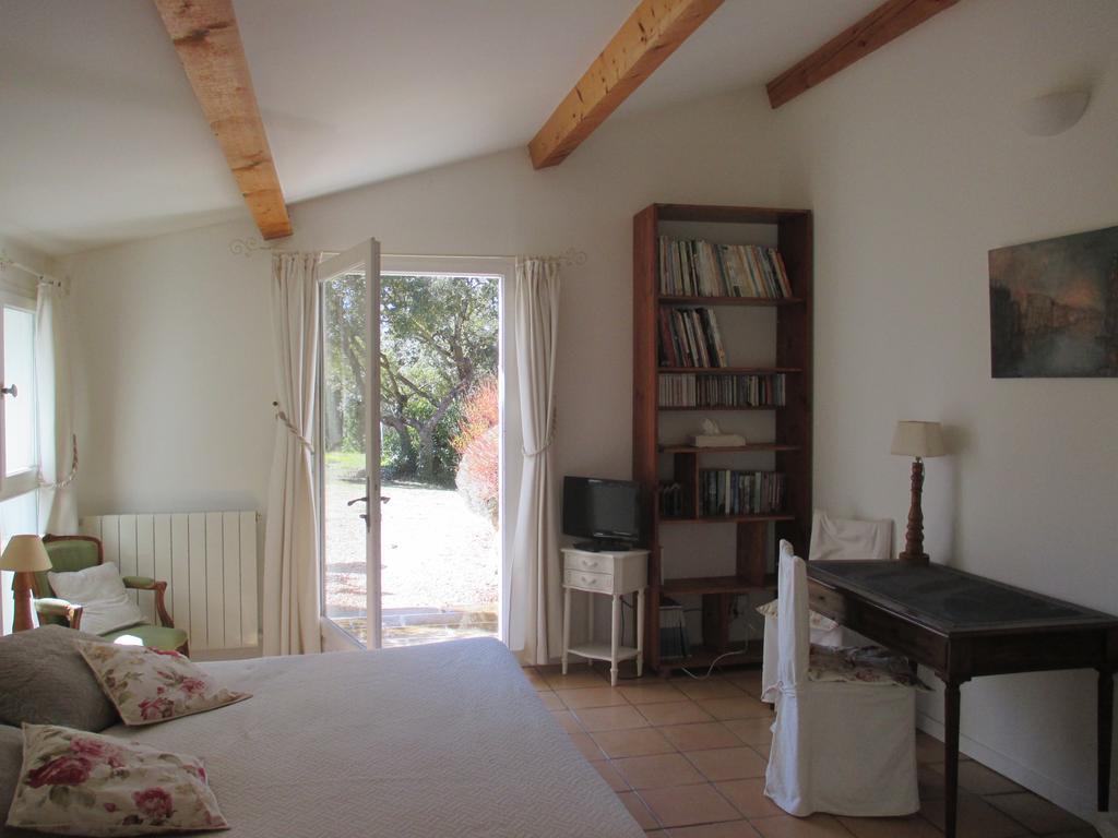 La Tangana Bed & Breakfast Rognes Exterior foto